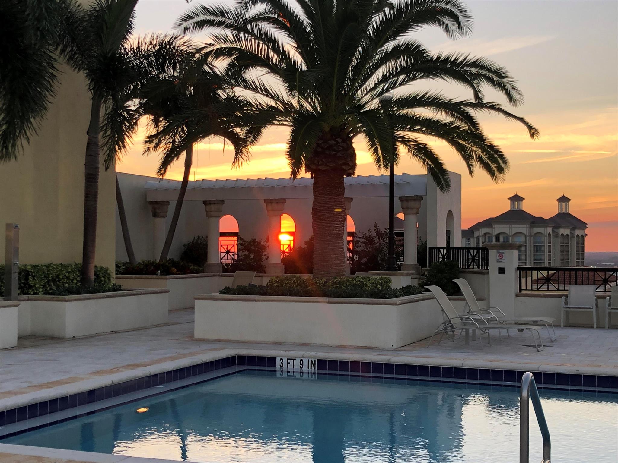 ONE CITY PLAZA CONDO - Residential