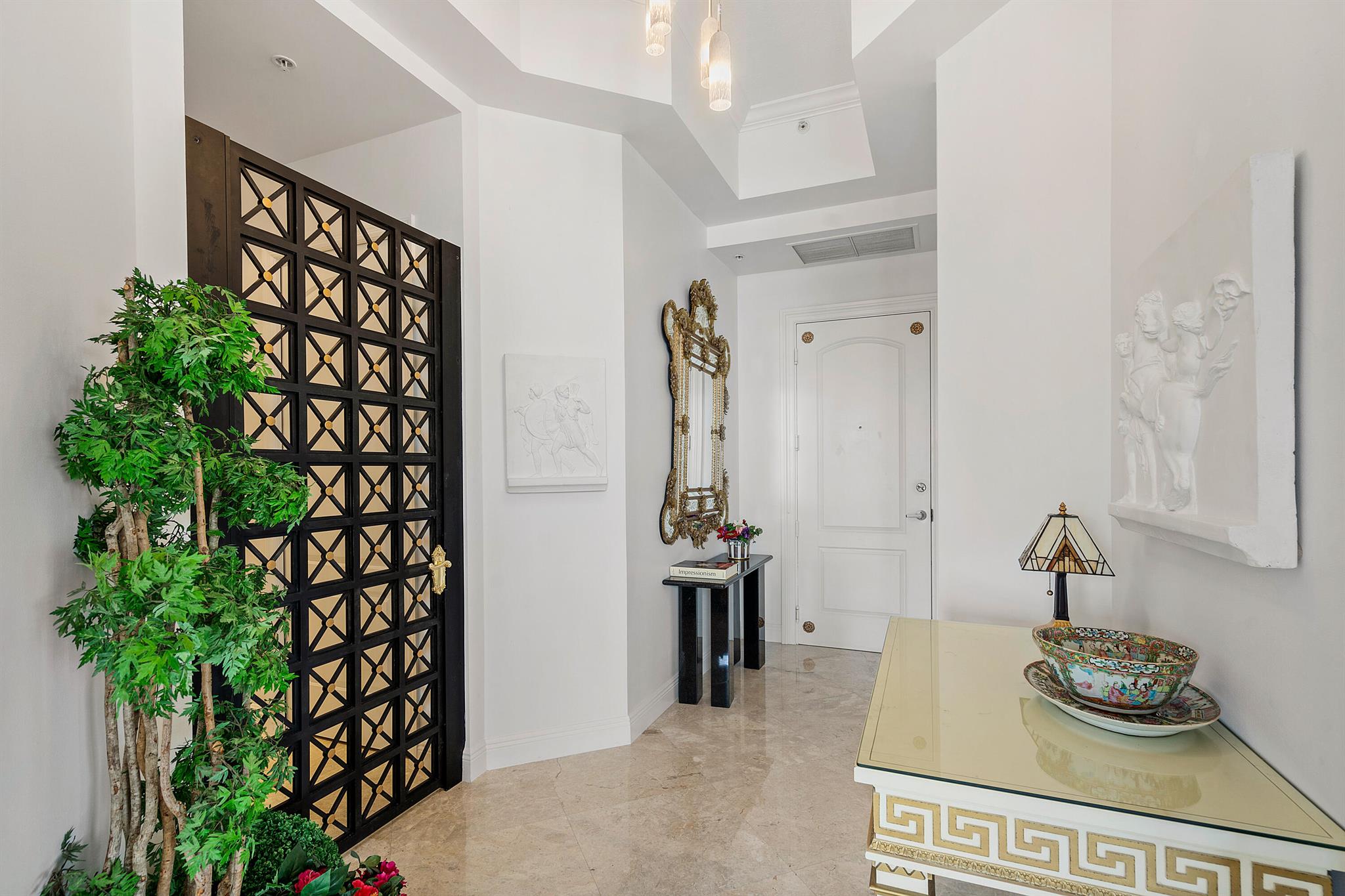 ONE CITY PLAZA CONDO - Residential