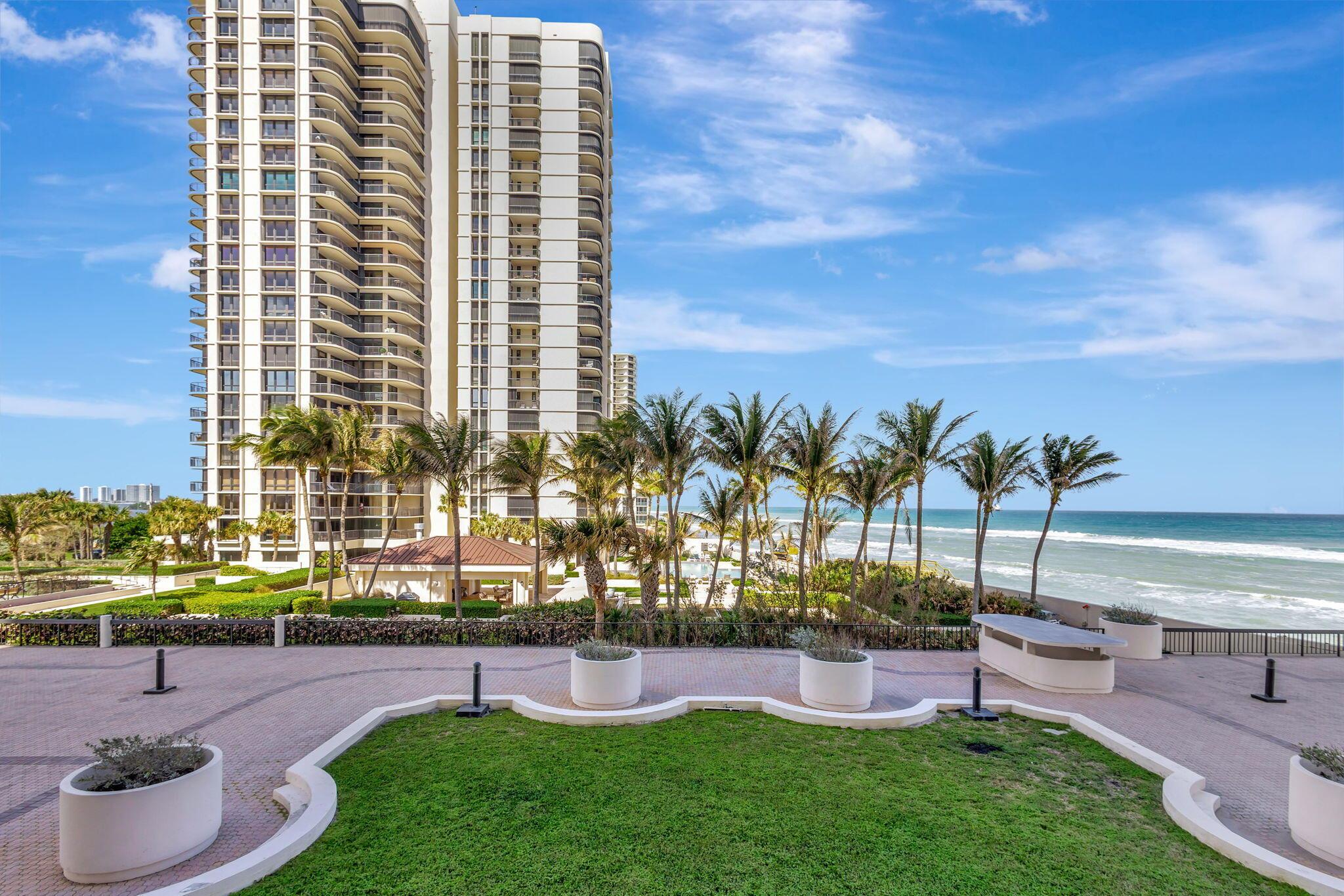 5380 N Ocean Drive 14b
