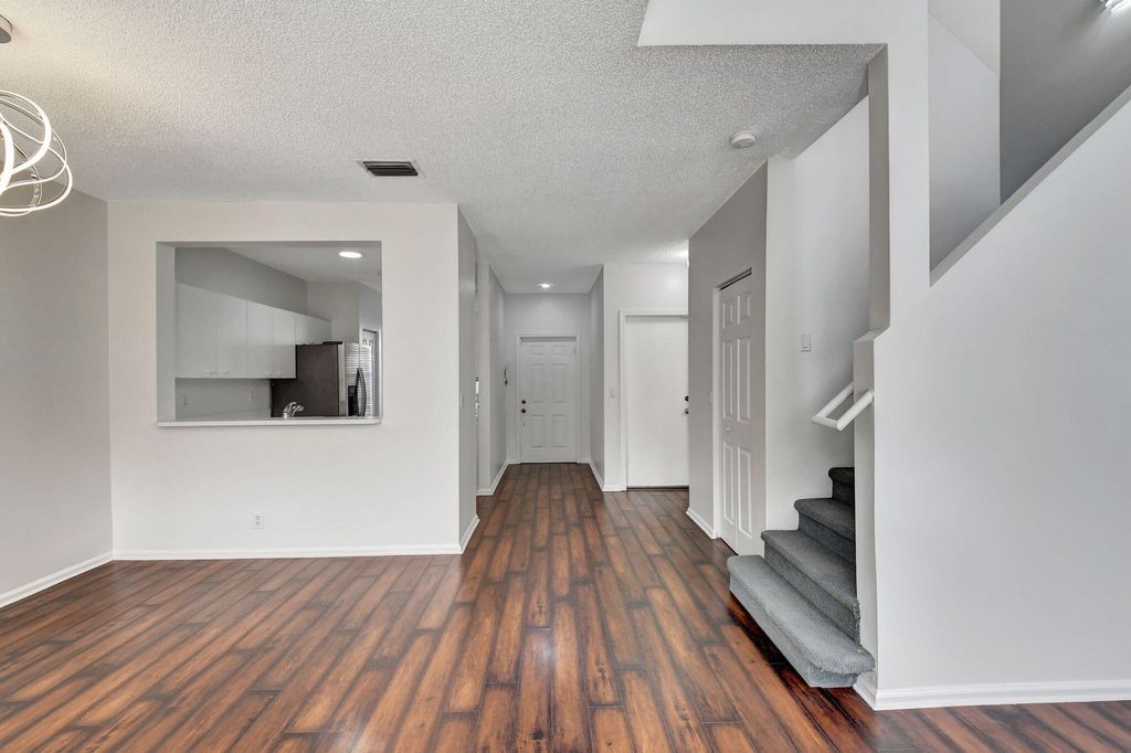 Photo of 20930 Via Jasmine #3, Boca Raton, FL 33428 (MLS # R11031538)