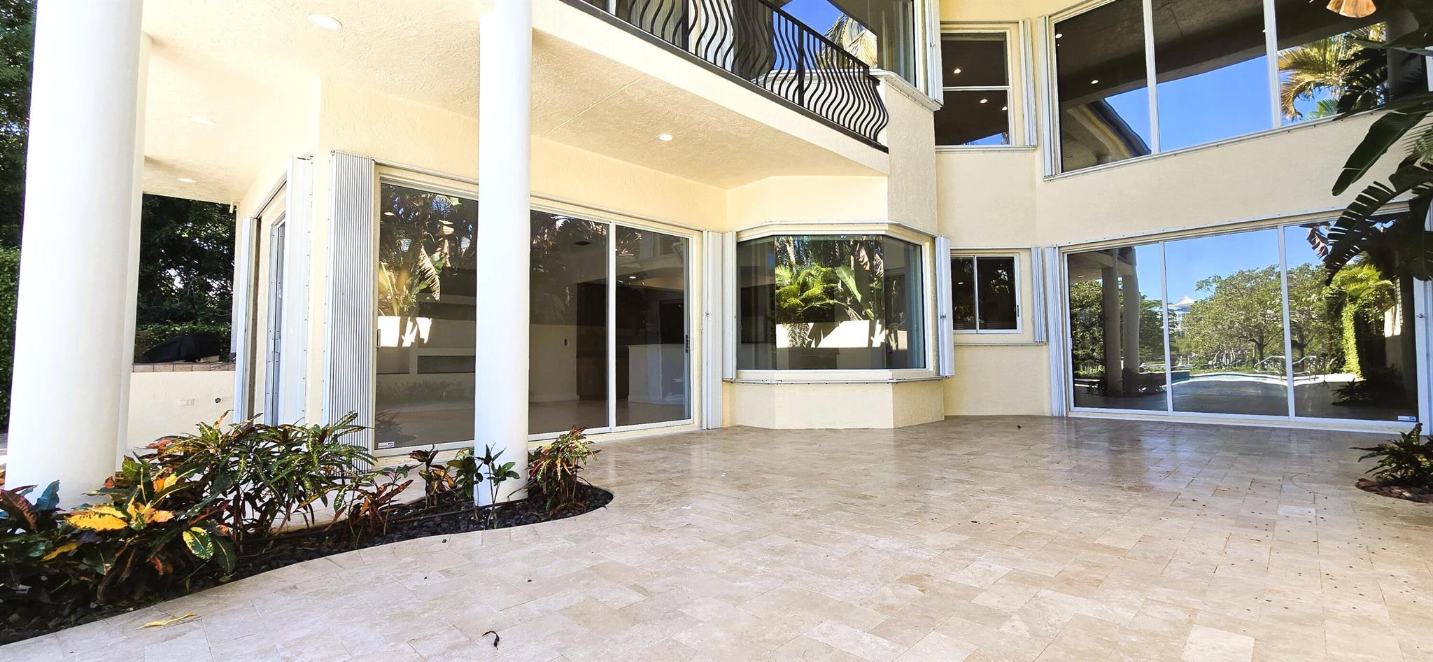 WATERS EDGE EST - Residential Lease