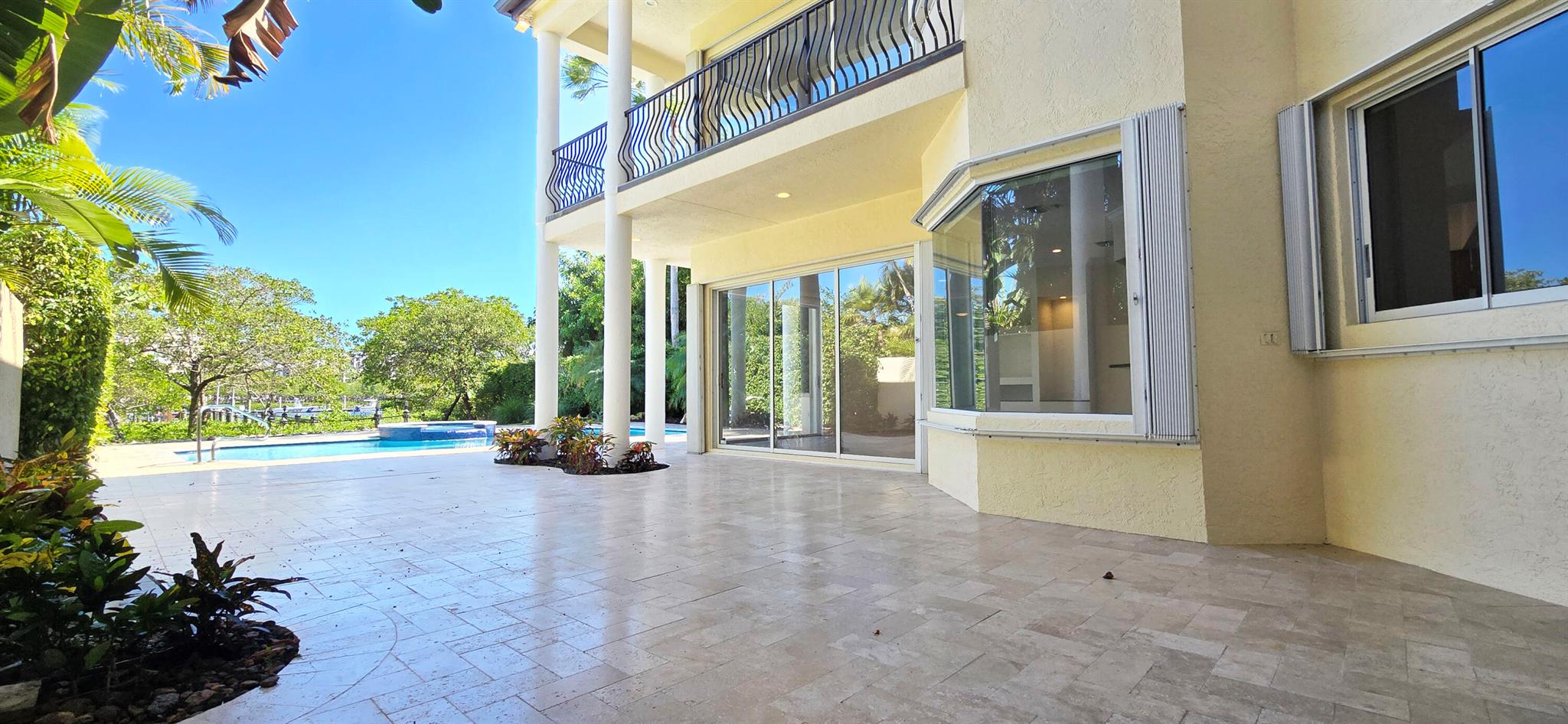 WATERS EDGE EST - Residential Lease