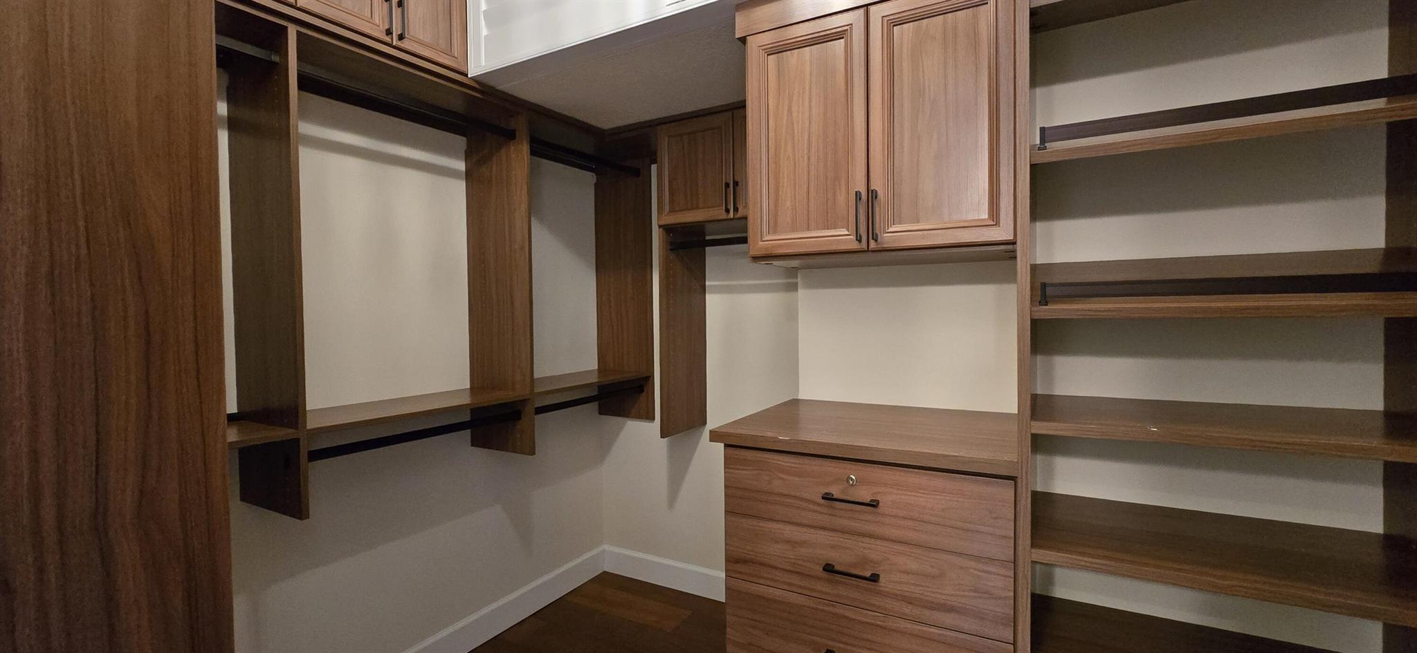 WATERS EDGE EST - Residential Lease