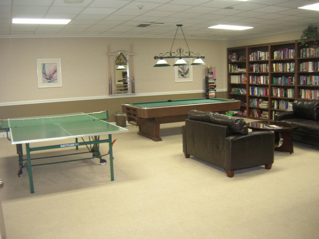 BOCA TOWERS CONDO PORTION - Residential Lease