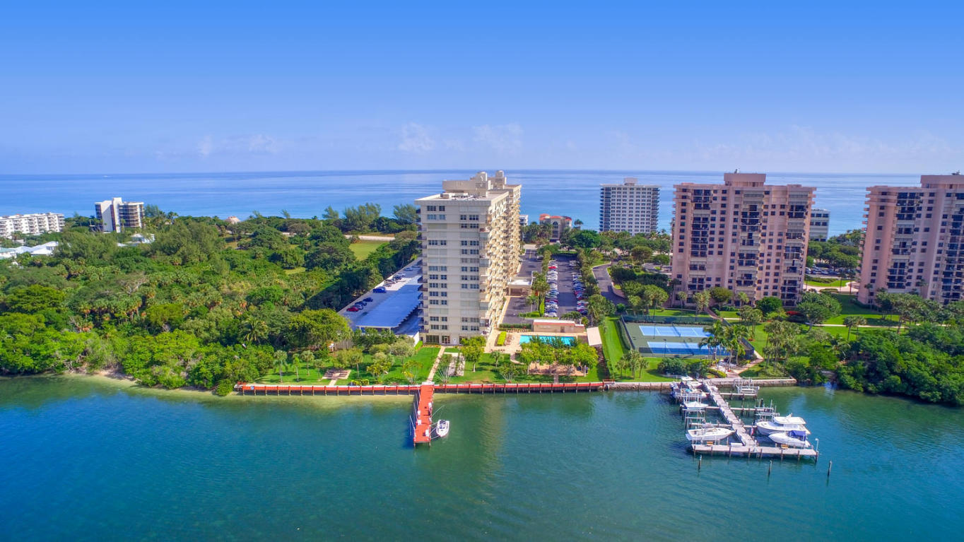 BOCA TOWERS CONDO PORTION - Residential Lease