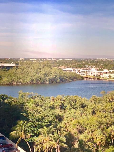 BOCA TOWERS CONDO PORTION - Residential Lease