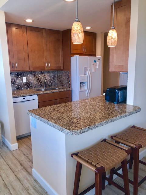 BOCA TOWERS CONDO PORTION - Residential Lease