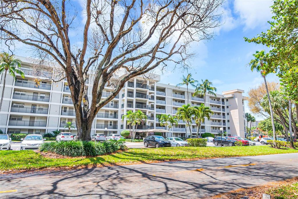 Photo of 2600 S Course Drive #510, Pompano Beach, FL 33069 (MLS # F10441453)