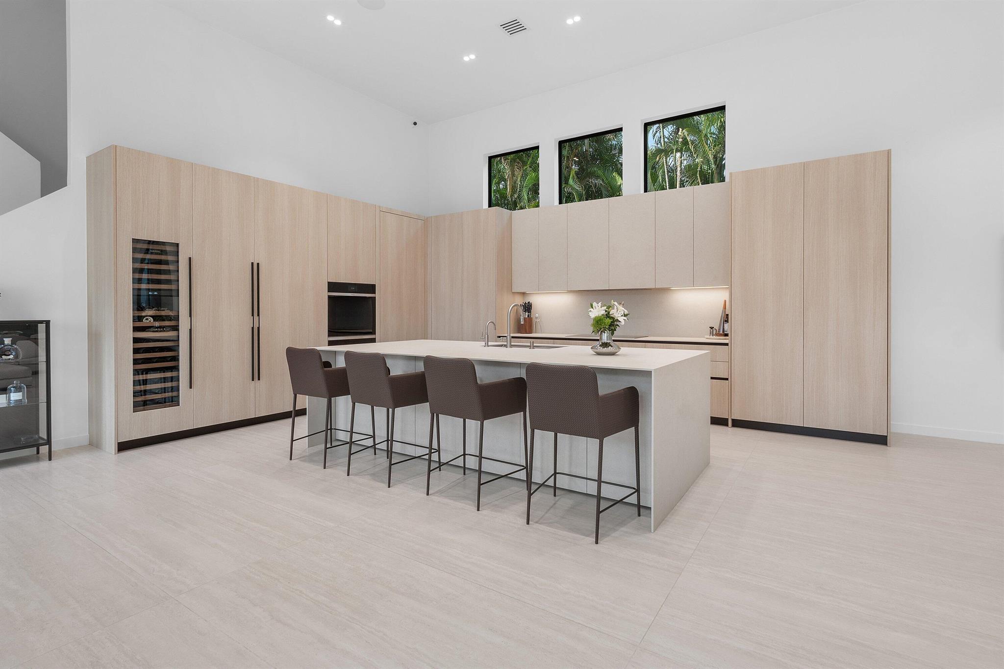 SEASONS - Residential