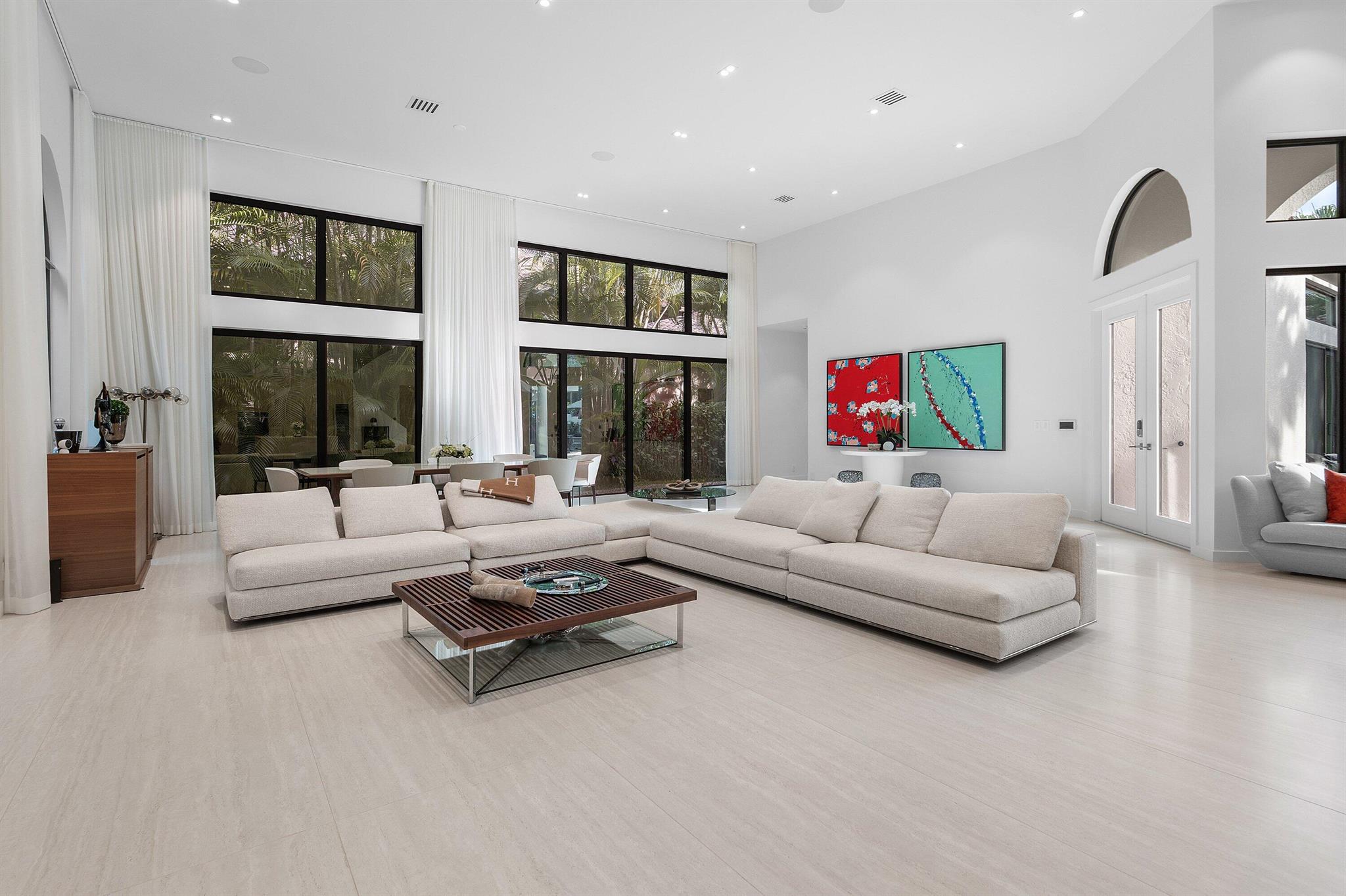 SEASONS - Residential