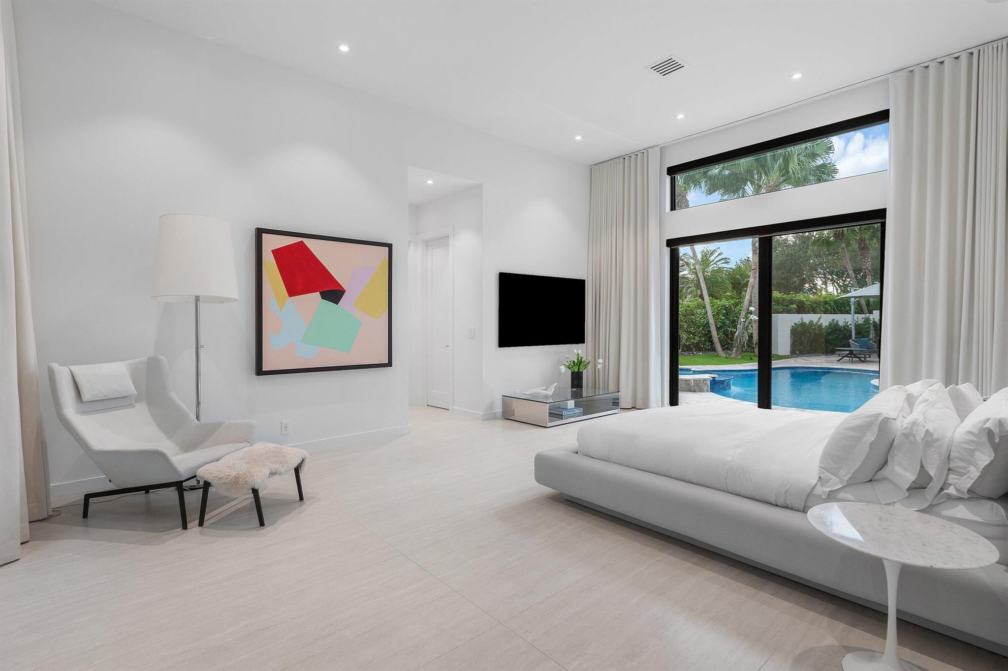 SEASONS - Residential