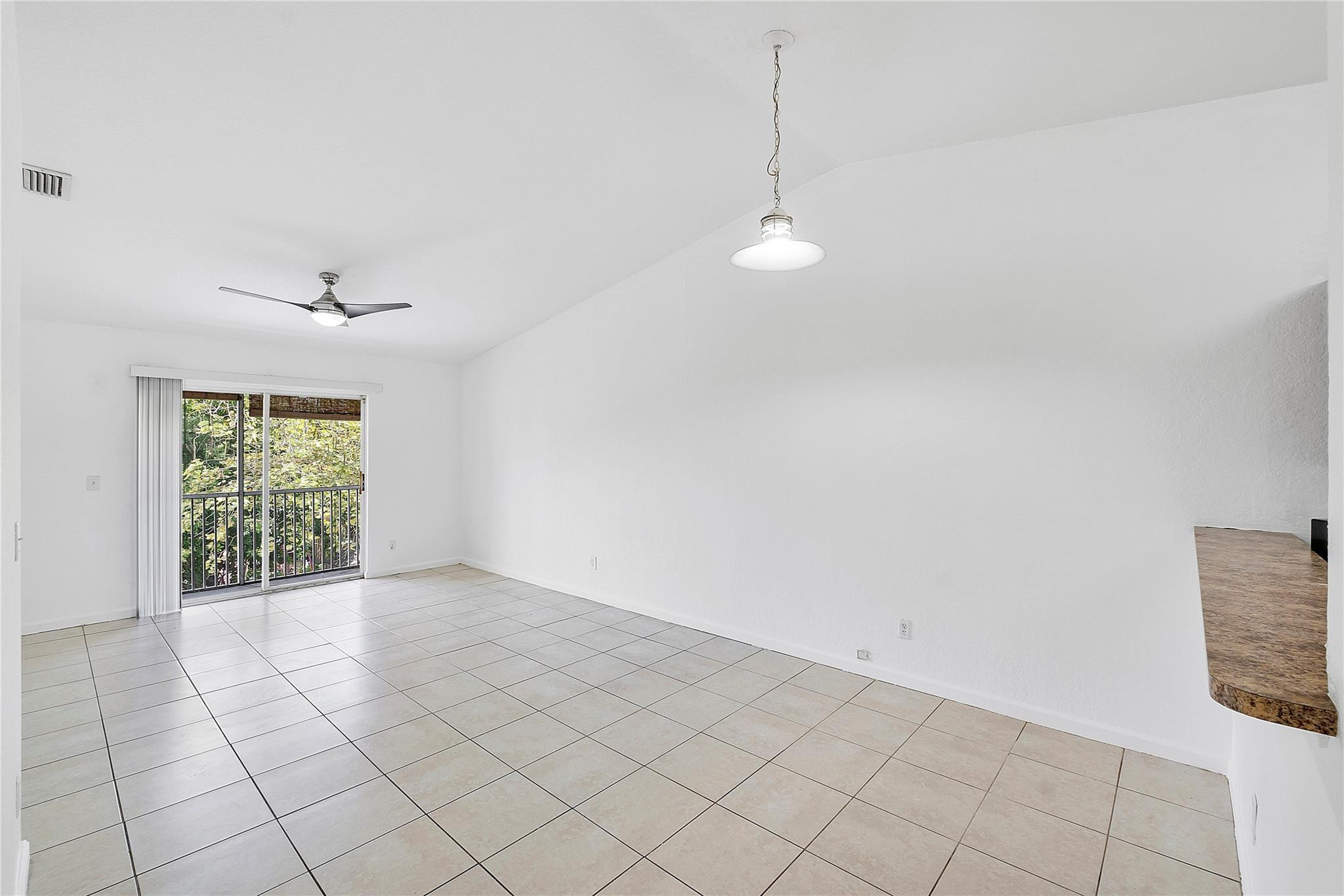 GARDENS OF SUNRISE CONDO - Residential Lease