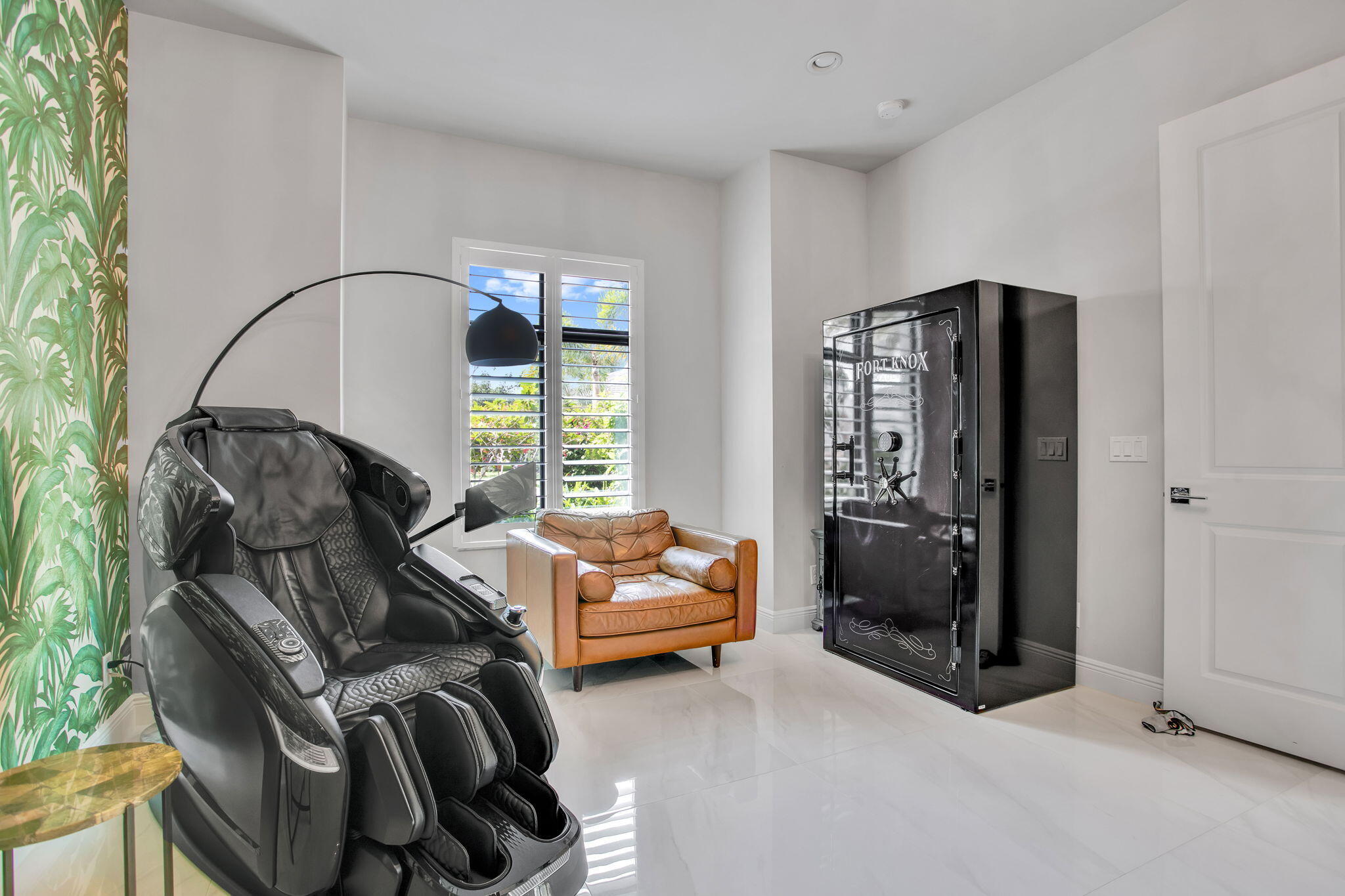 ROYAL PALM POLO PLAT - Residential