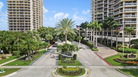 A home in Aventura