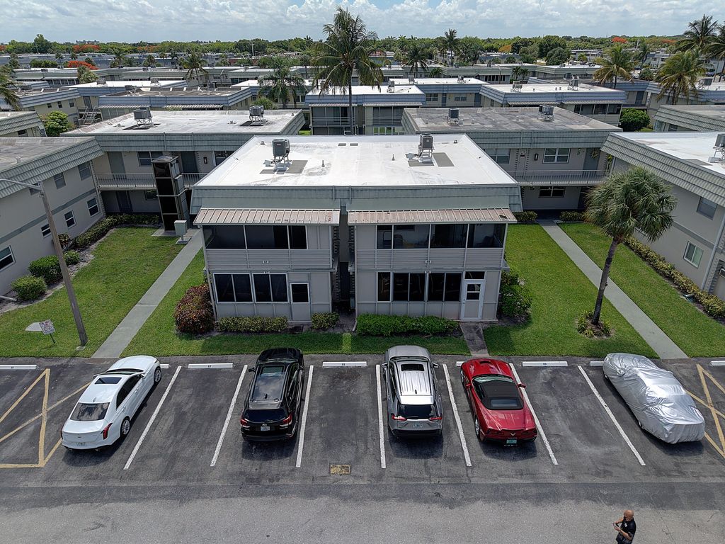 Photo of 87 Brittany B Avenue #B, Delray Beach, FL 33446 (MLS # B26049750)