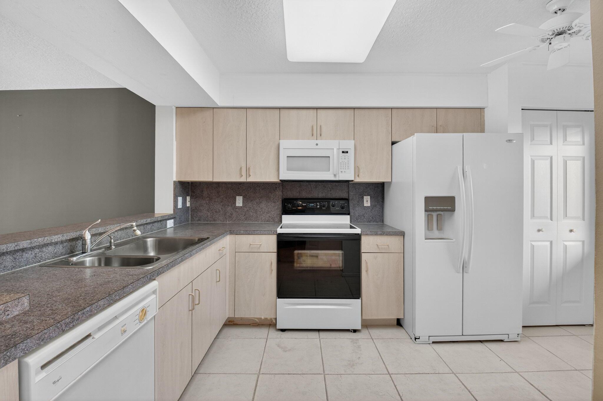 REGAL SHORES CONDO - Residential