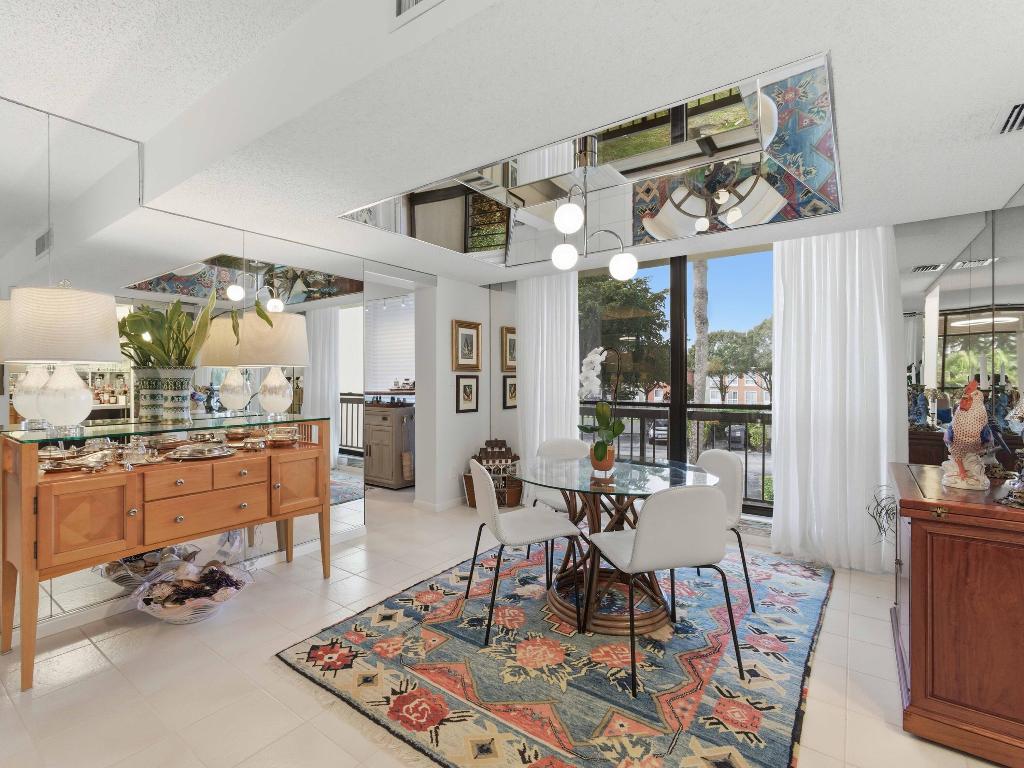 2520 Presidential Way 203