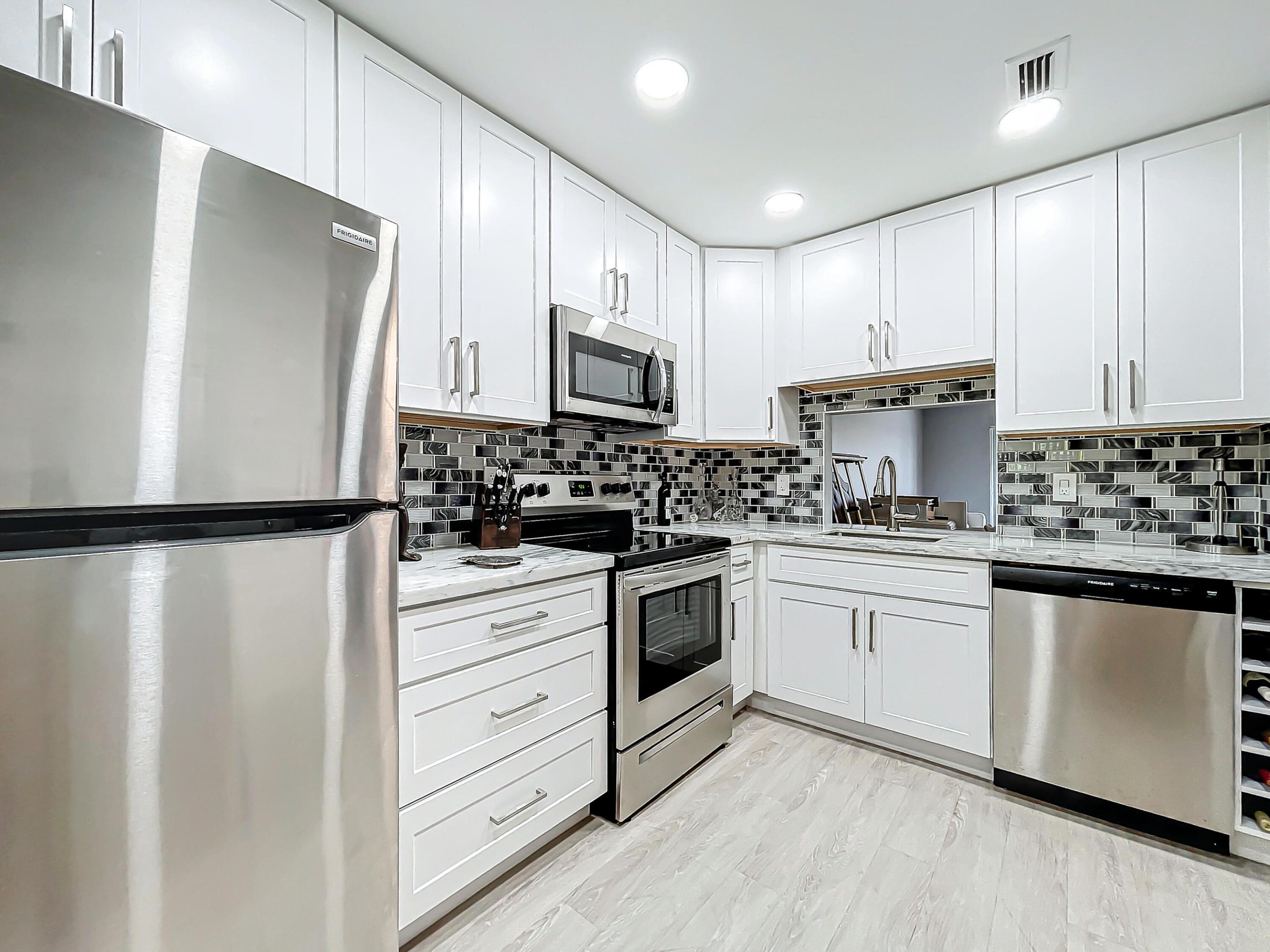 GOLDEN LAKES VILLAGE CONDO 1 THRU 13-A - Residential