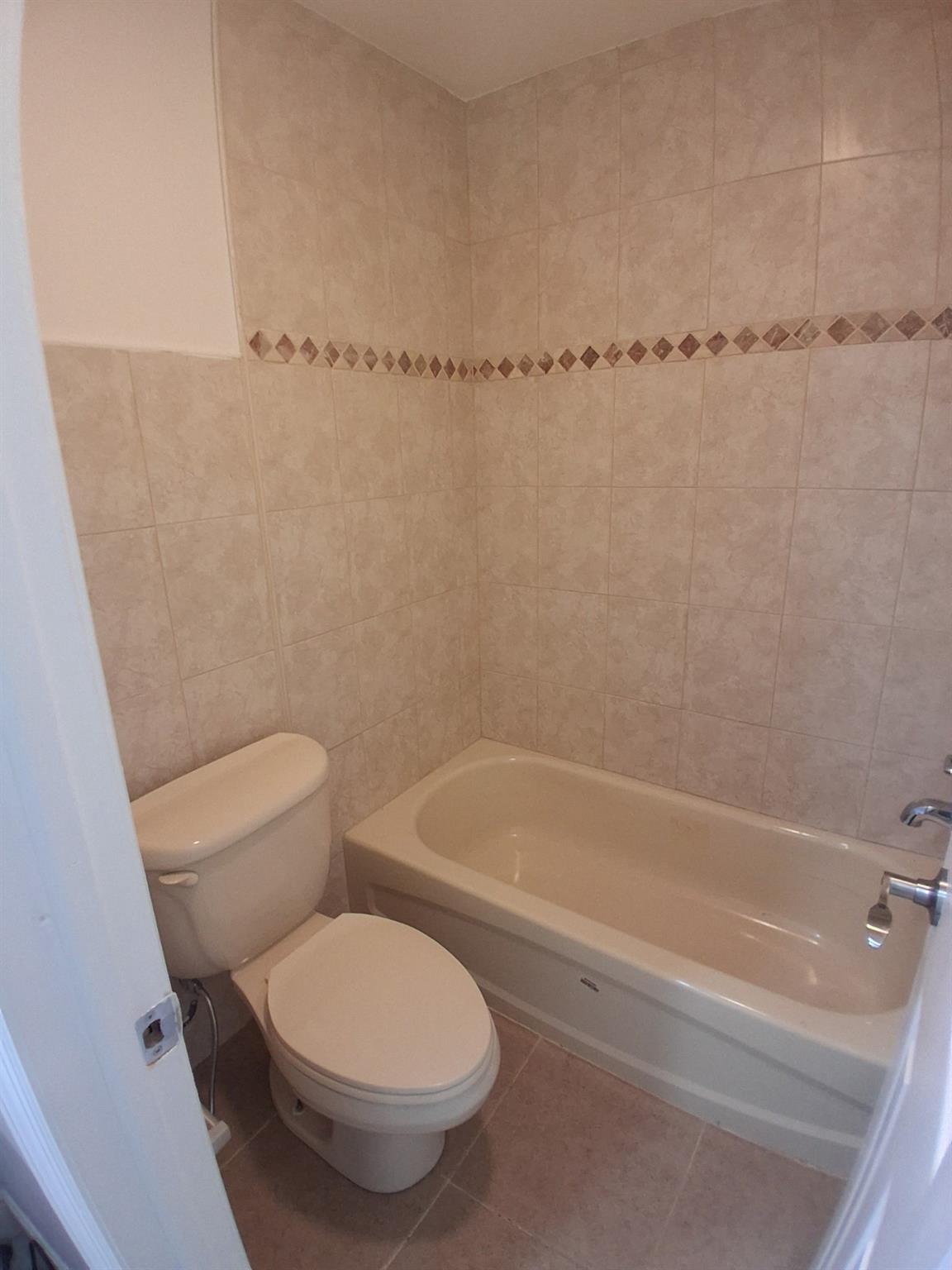 CYPRESS CLUB CONDO - Residential Lease