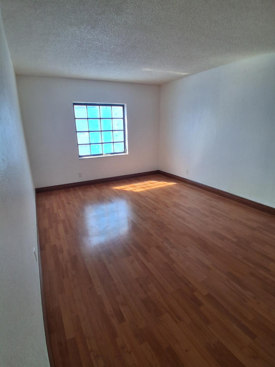 CYPRESS CLUB CONDO - Residential Lease