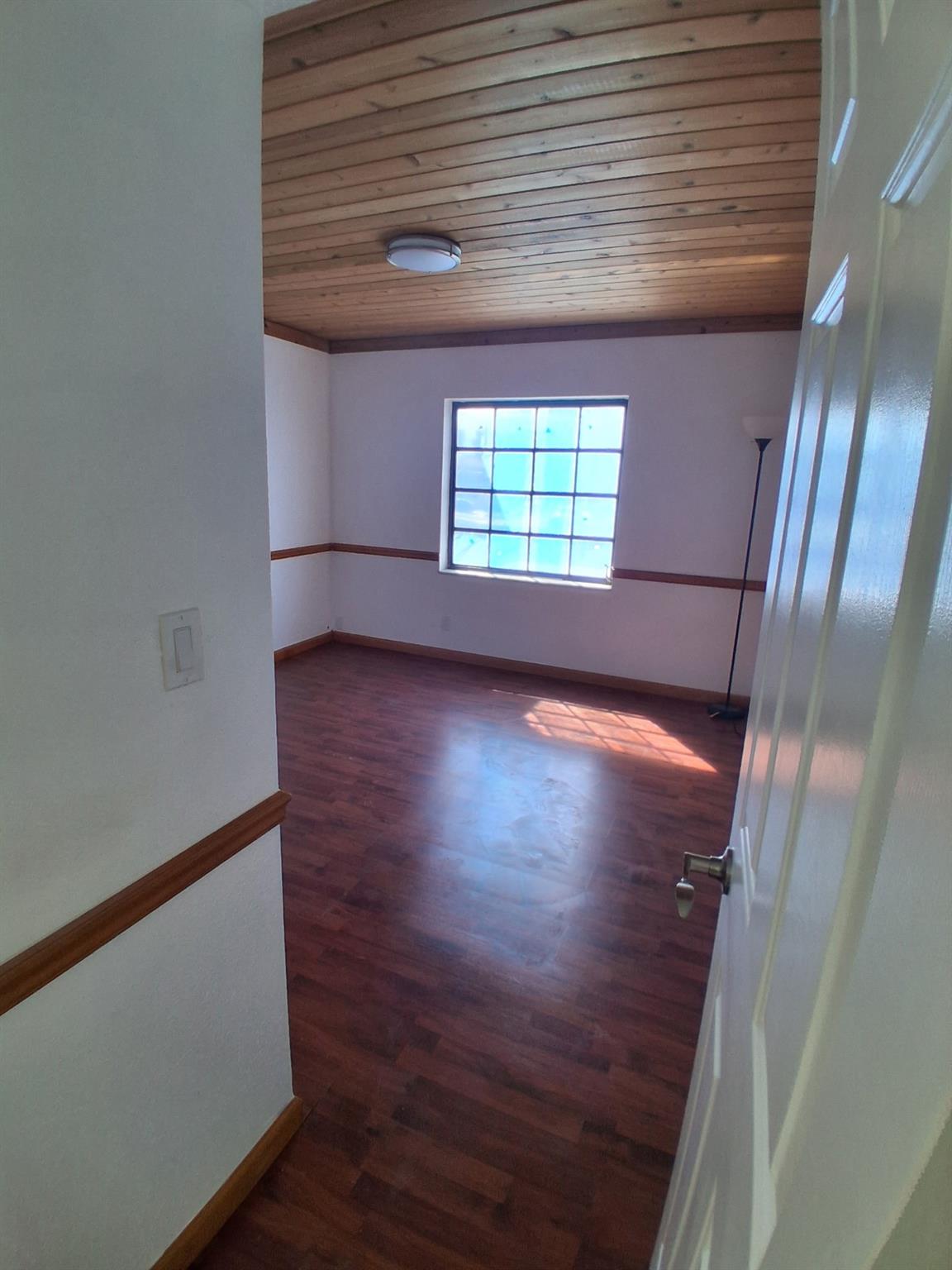 CYPRESS CLUB CONDO - Residential Lease