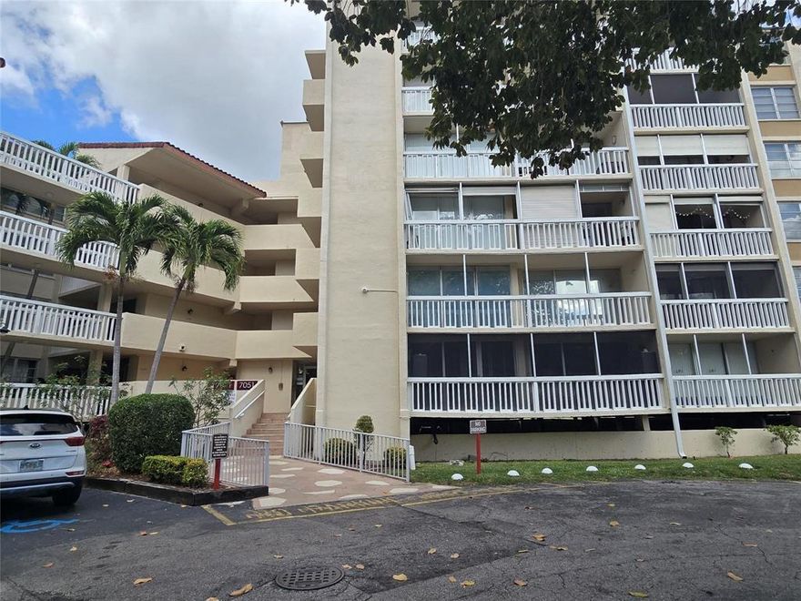 Very spacious 2 Bedroom 2 Bath condo unit with an updated kitchen with tile in the main areas and laminate flooring in the bedrooms. There is also a little space that can be used as an office. Located in Environ all ages community. Unit has garden views from the balcony and bedrooms. The master bedroom is very spacious. Gated Community, Community pool. Pls note that association requires a minimum Credit Score of 670 and a minimum income of $42k (individual) and min $60k combined (per couple). Laundry facilities in the building. Short walk to Environ Cultural Center which features a pool, bowling alley, exercise room, sauna, basketball courts, movie theater, library and pool hall. Very central location close to shopping, dining and entertainment.