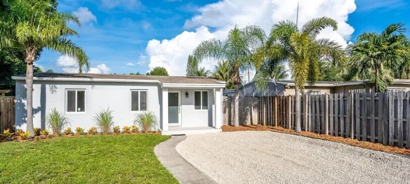 1413 NW 5th Avenue