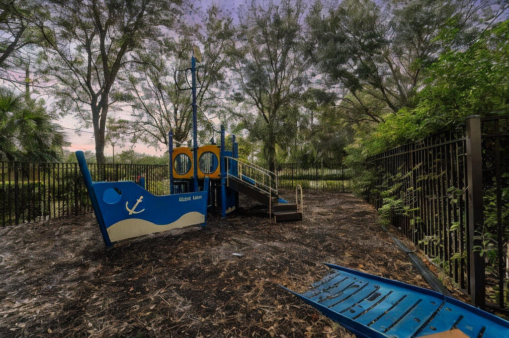 RIVER MARINA - Residential Lease