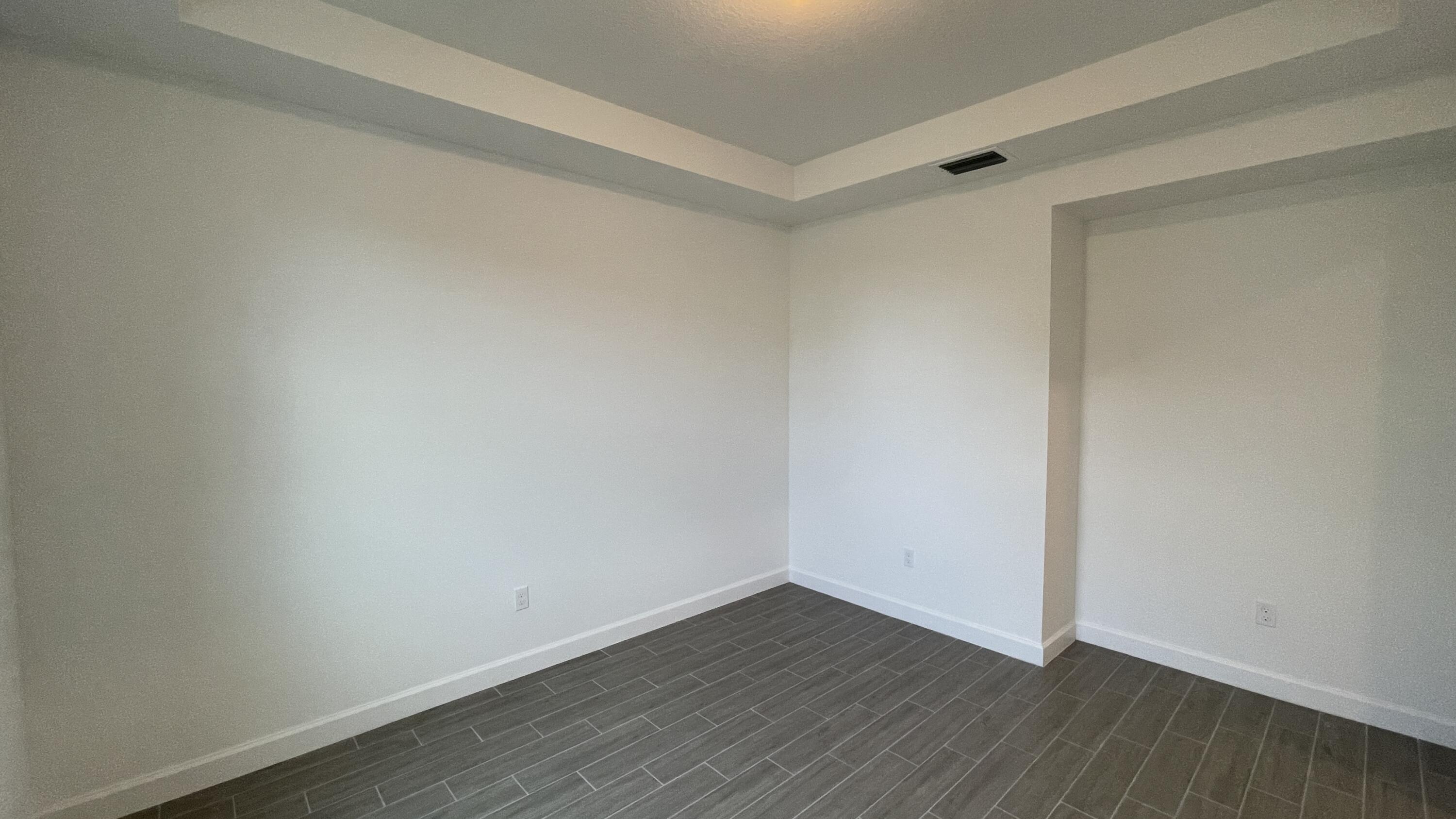 CRESTWOOD NORTH REPLAT TWO - Residential Lease