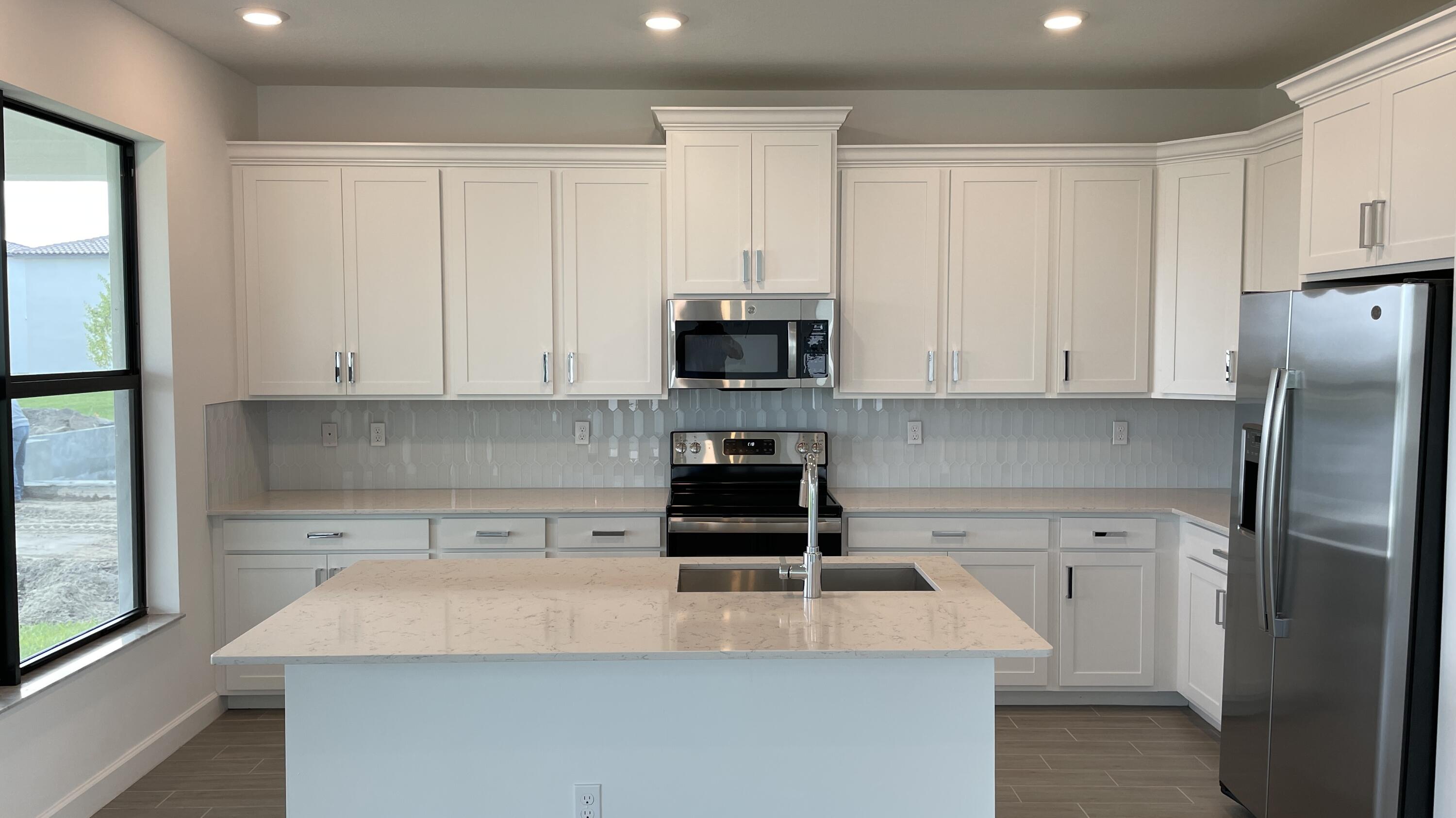 CRESTWOOD NORTH REPLAT TWO - Residential Lease