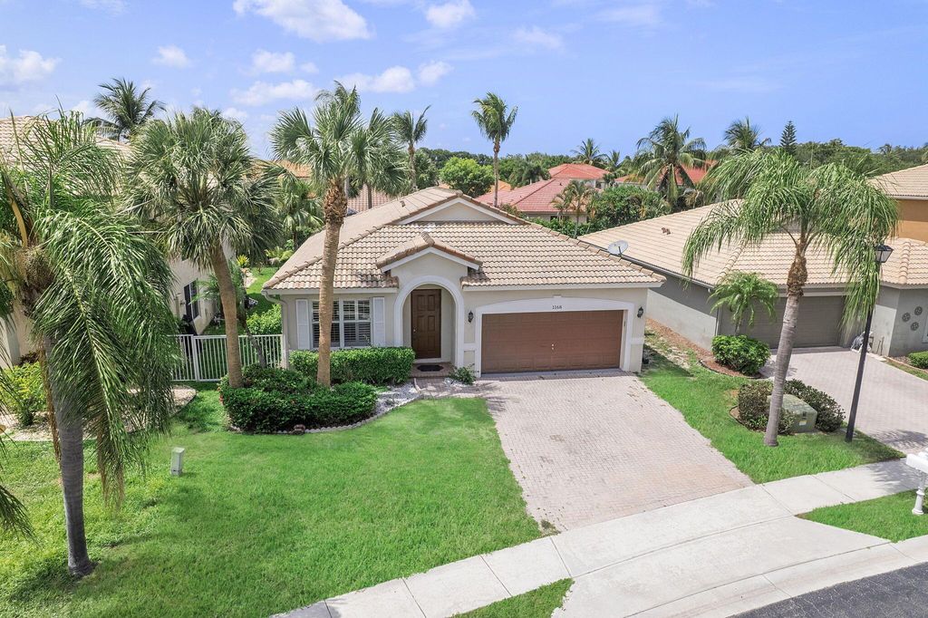 Photo of 1168 Rialto Drive, Boynton Beach, FL 33436 (MLS # R11104037)