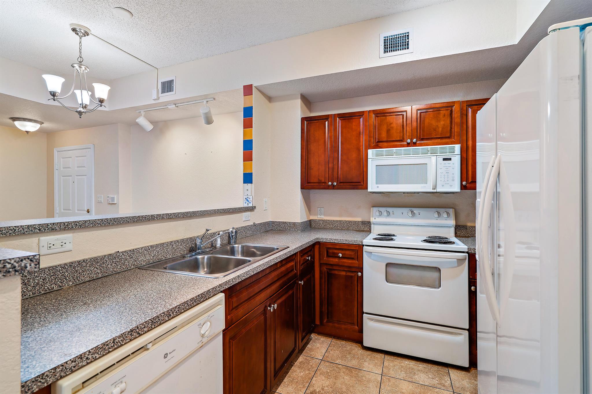 FLAGLER POINTE CONDO - Residential Lease