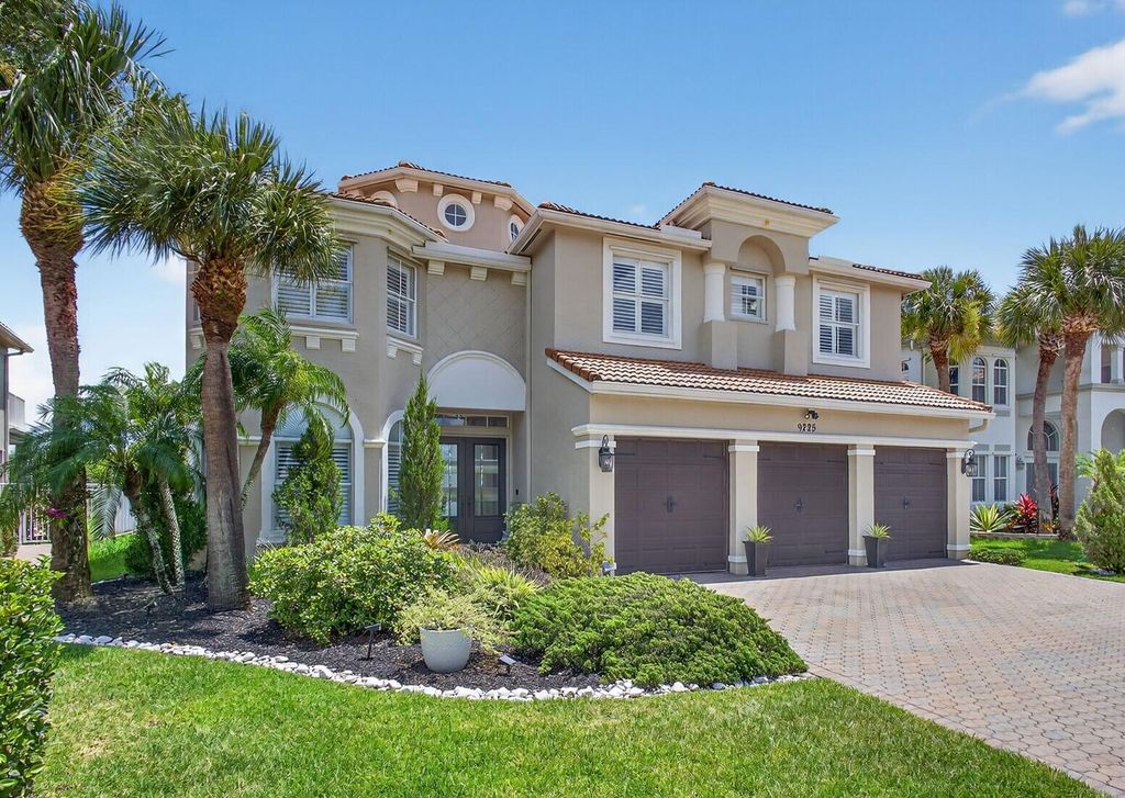 Photo of 9225 Delemar Court, Wellington, FL 33414 (MLS # R11101452)