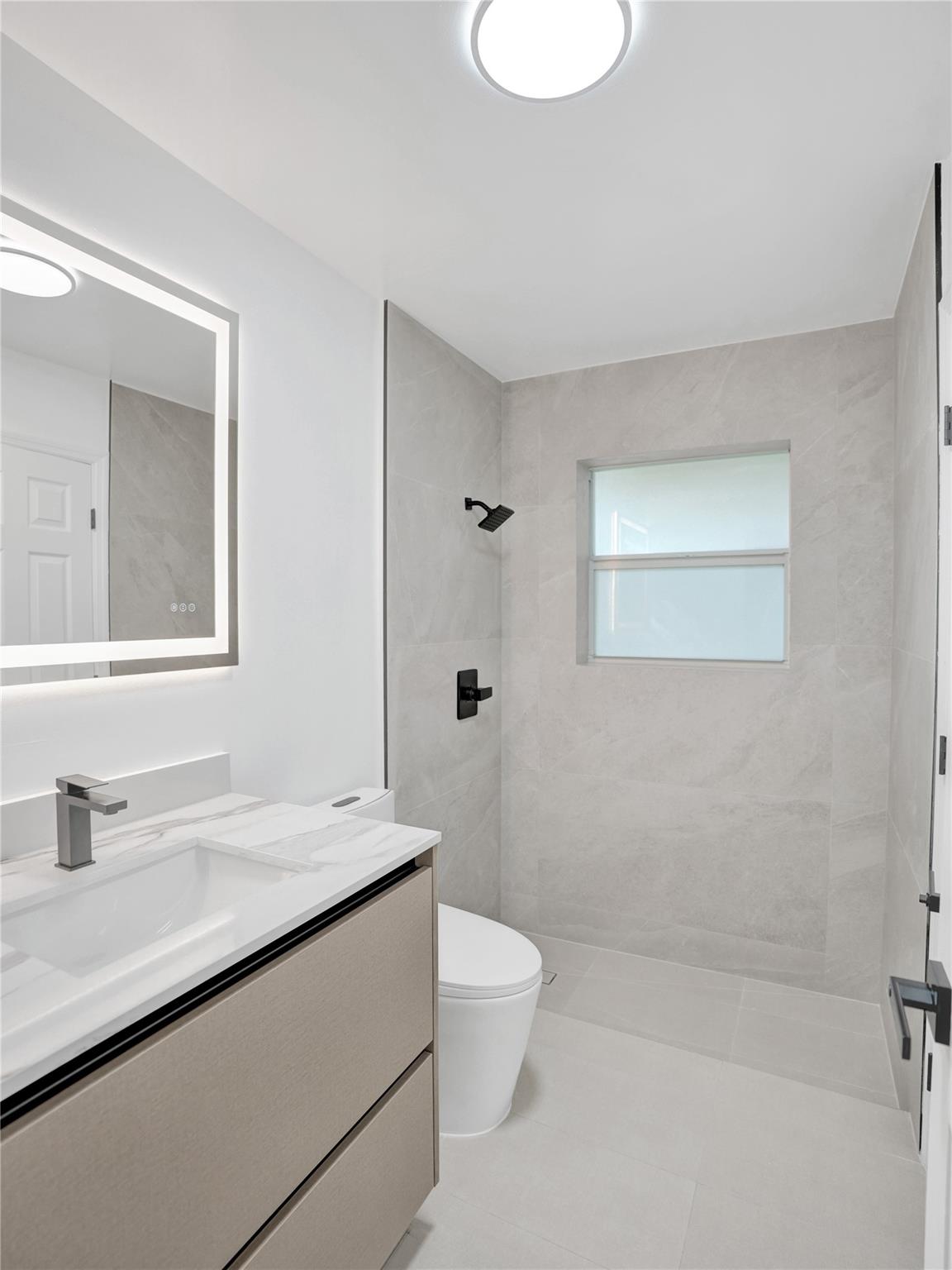 New Floresta - Residential Lease