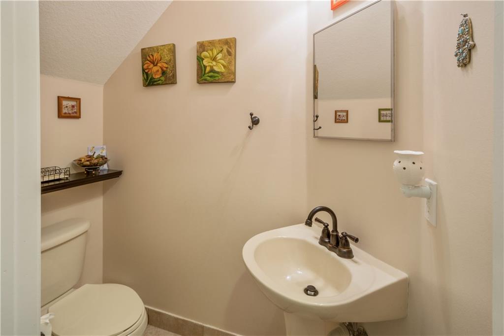 Sonoma II 170-165 B - Residential