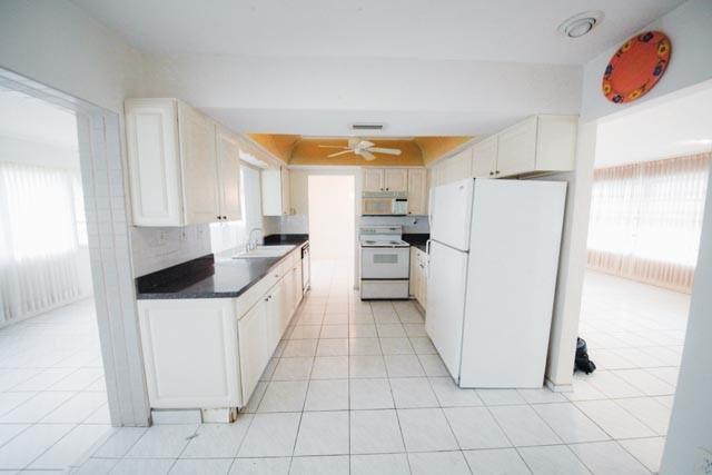 Mainlands Of Tamarac Lake - Residential