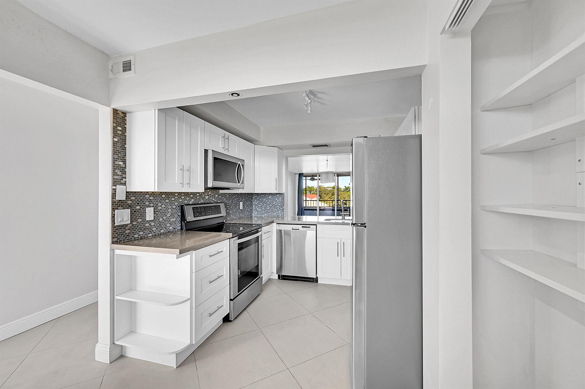 1850 Homewood Boulevard 514