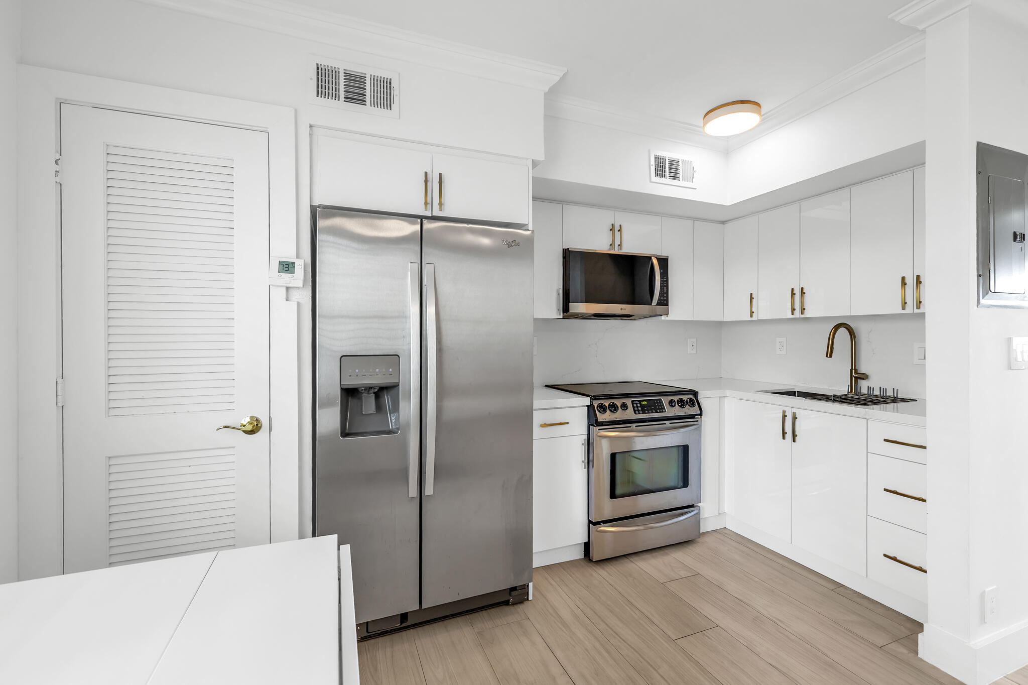 GULFSTREAM CONDO OF LAS OLAS - Residential