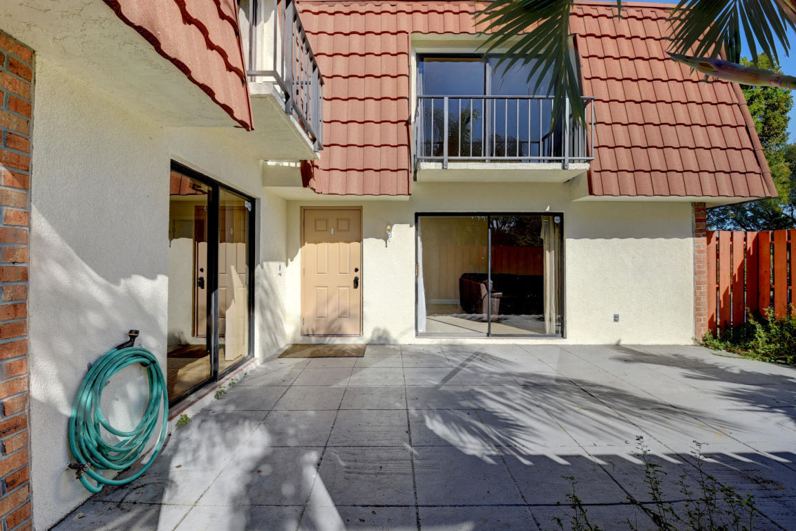 SPANISH WELLS CONDO II - Residential Lease