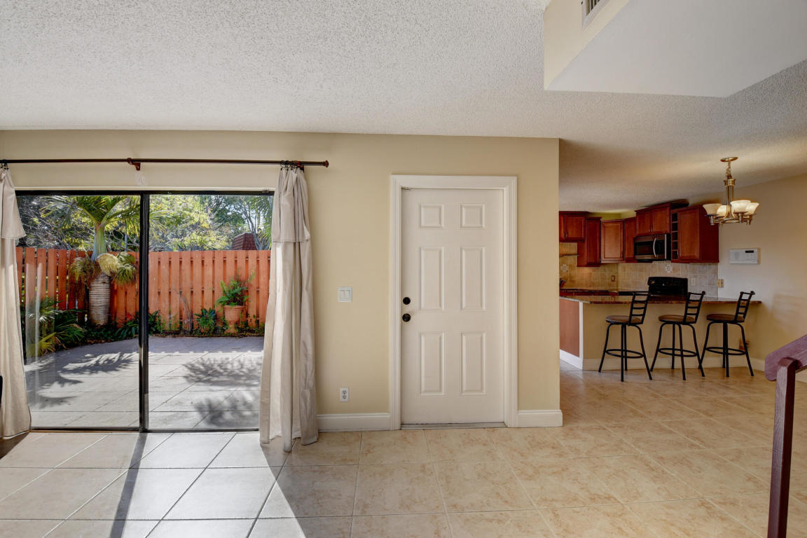 SPANISH WELLS CONDO II - Residential Lease