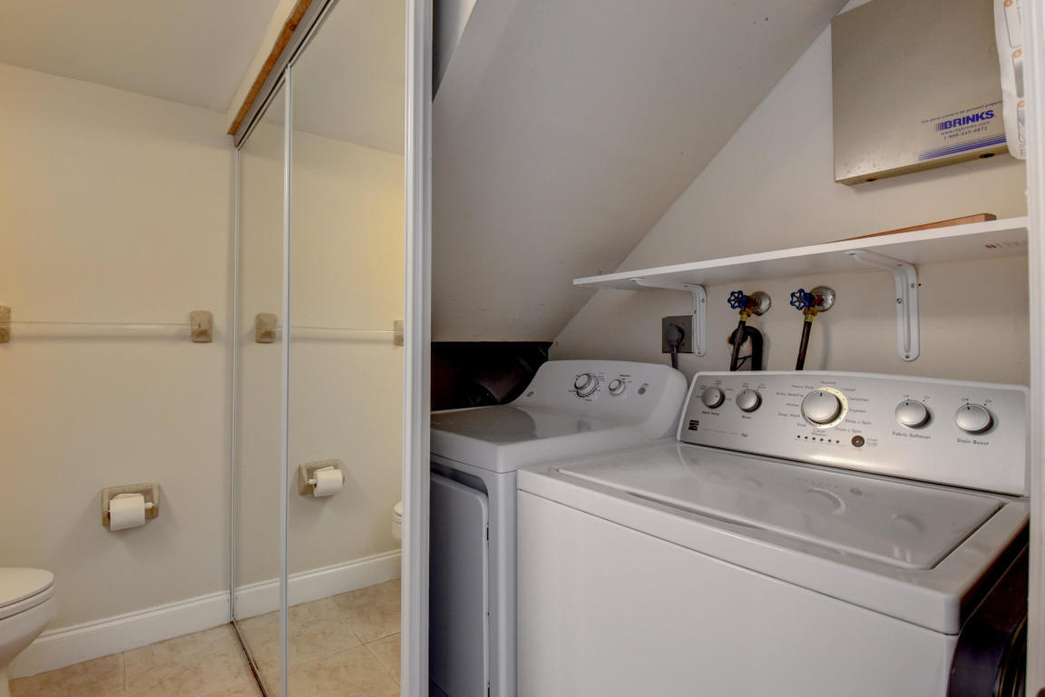 SPANISH WELLS CONDO II - Residential Lease