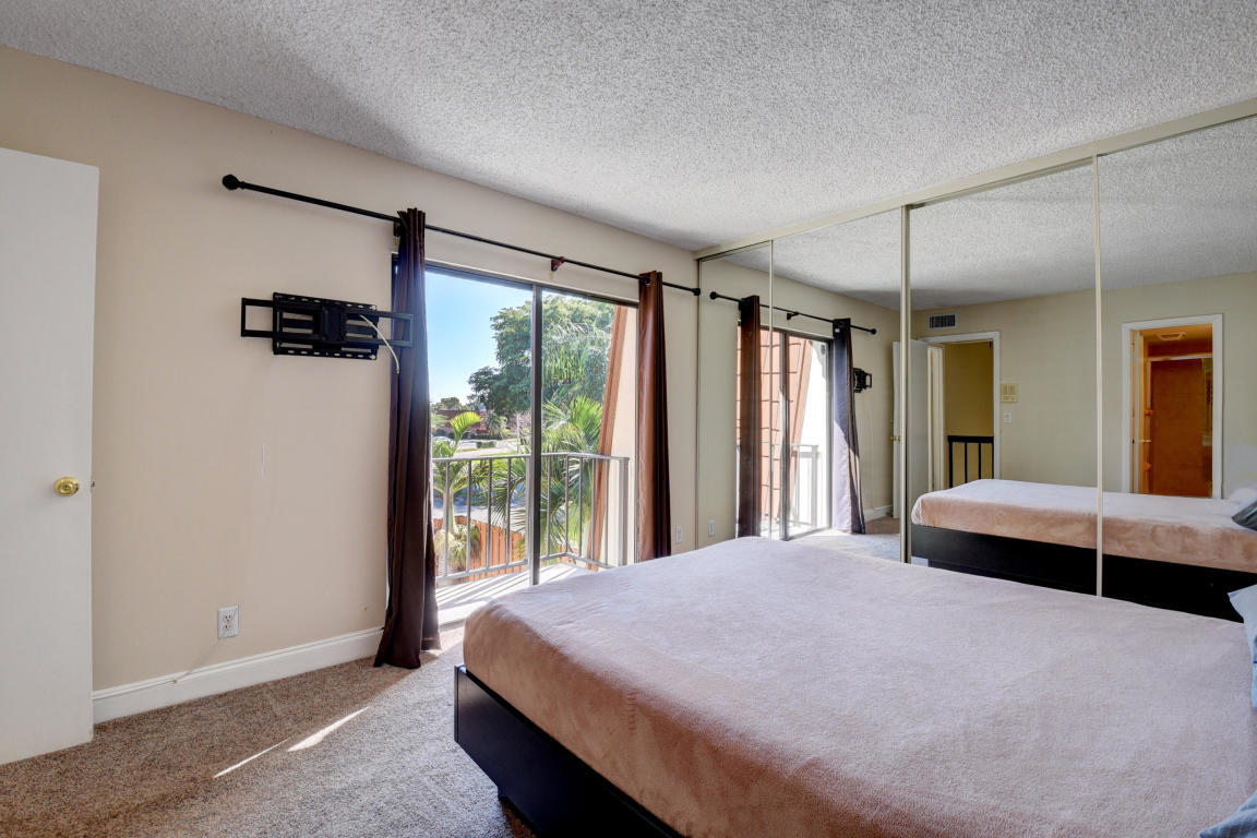 SPANISH WELLS CONDO II - Residential Lease