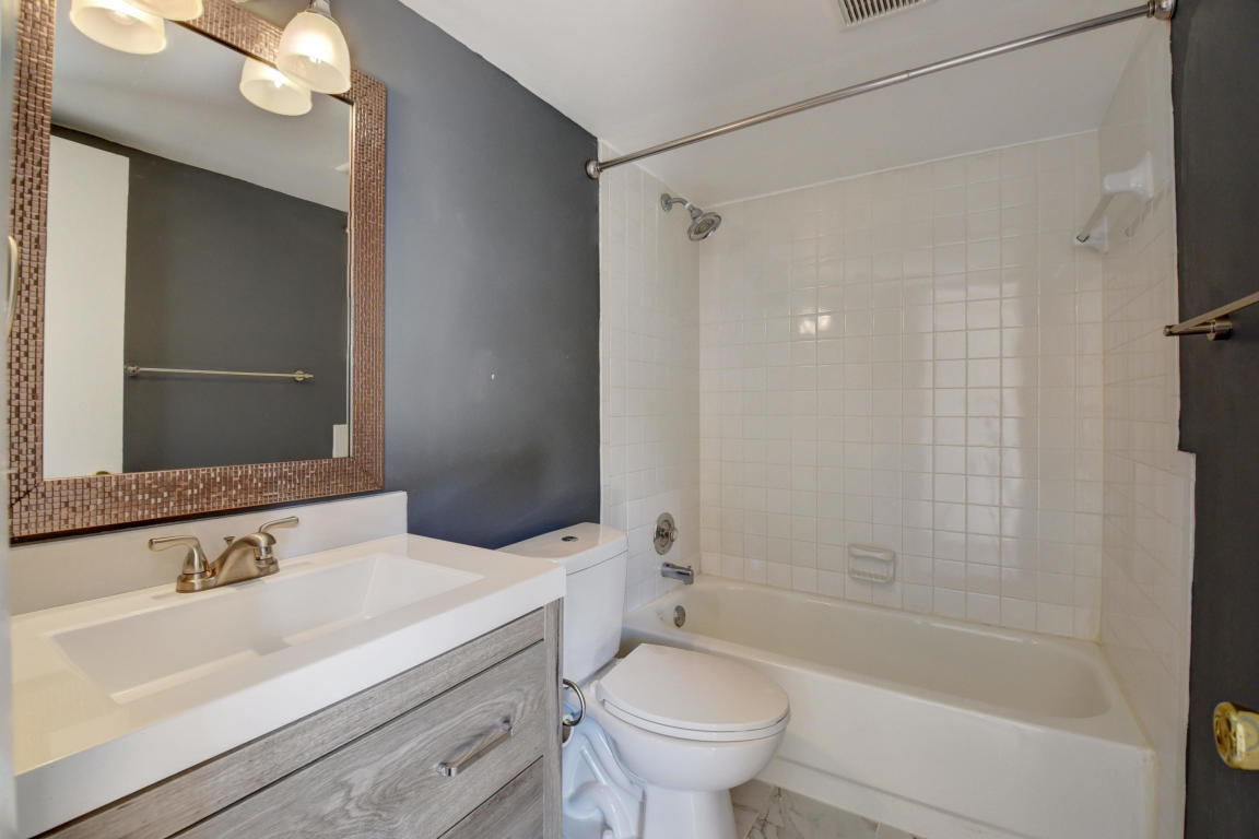 SPANISH WELLS CONDO II - Residential Lease