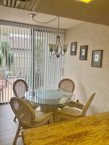 EVANTON BAYE TOWNHOMES CO - Residential Lease