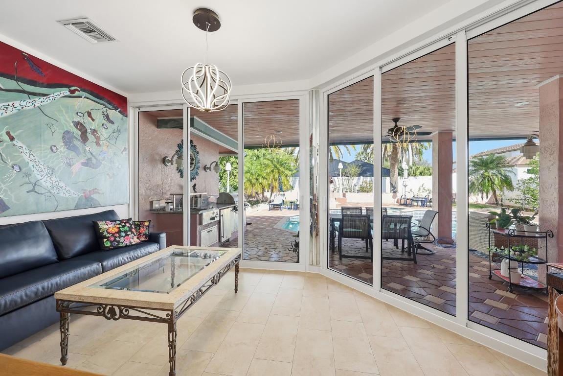 HILLSBORO PARK - Residential