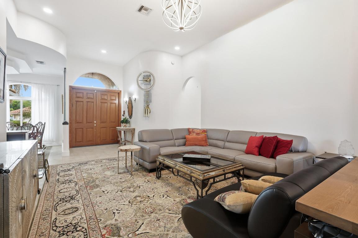 HILLSBORO PARK - Residential