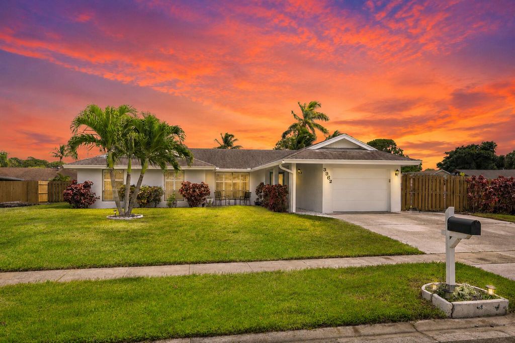 Photo of 3962 Winfield Road, Boynton Beach, FL 33436 (MLS # B26036738)