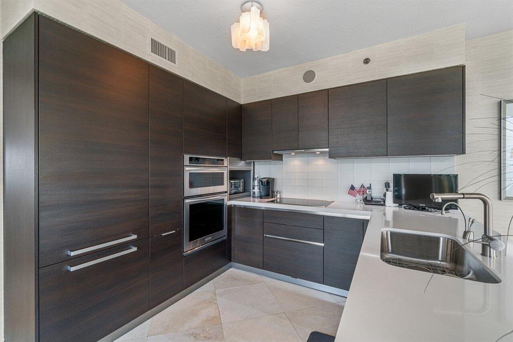 TOSCANA SOUTH CONDO - Residential