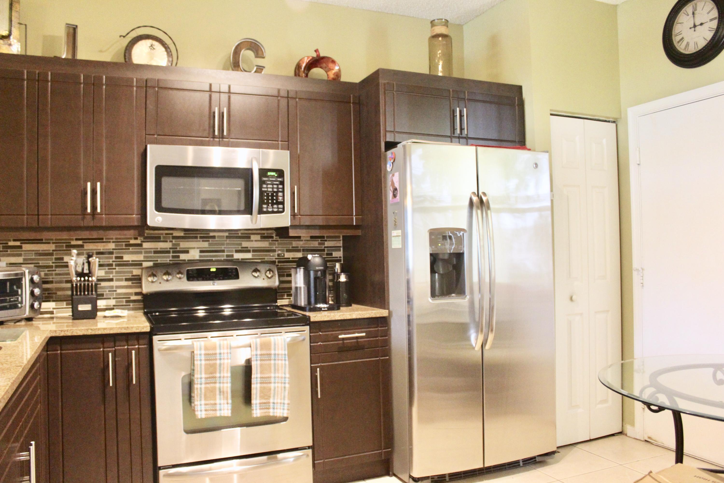 CHARTER CLUB OF PALM BEACH - Residential