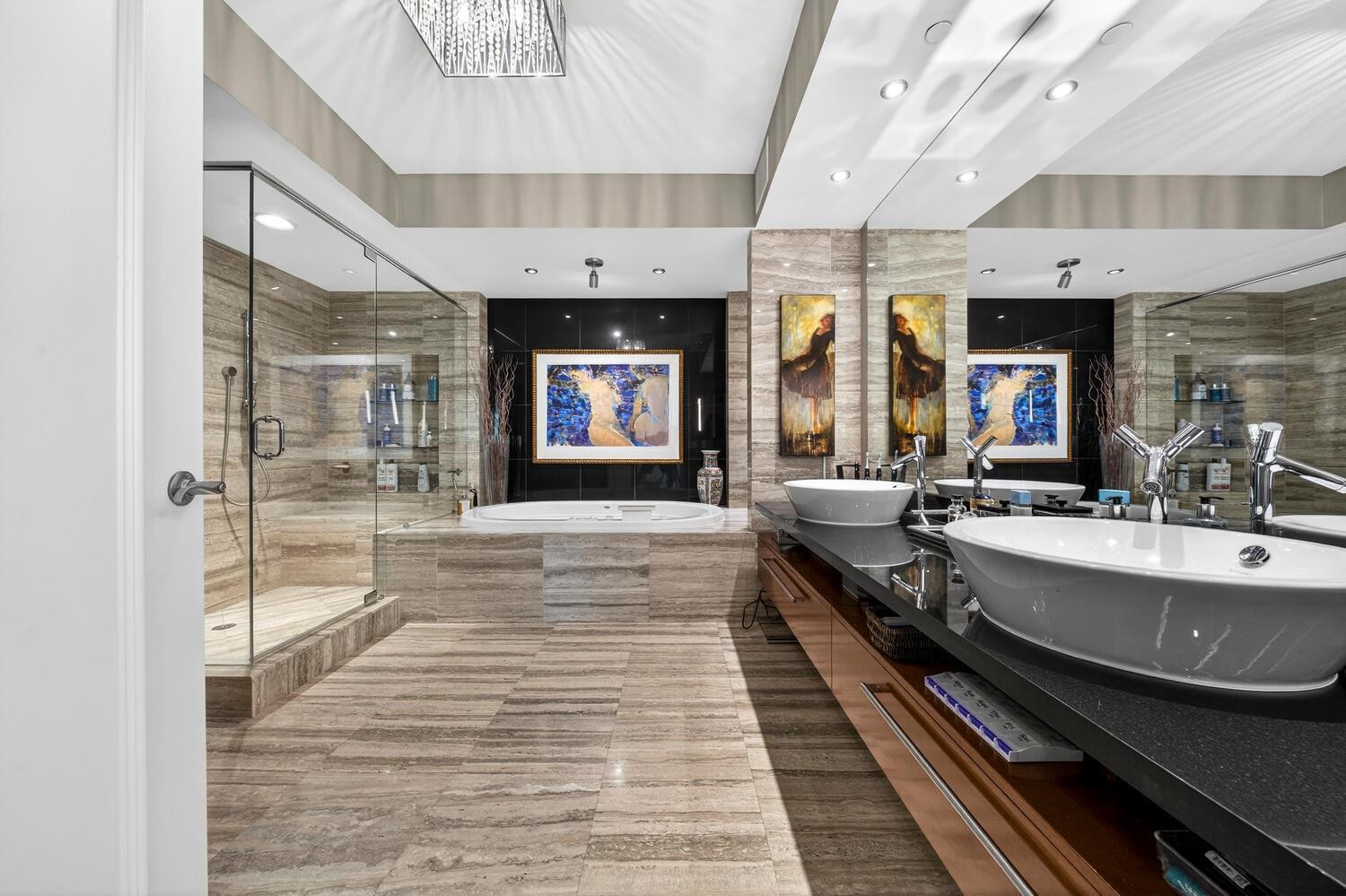 Las Olas Beach Club - Residential